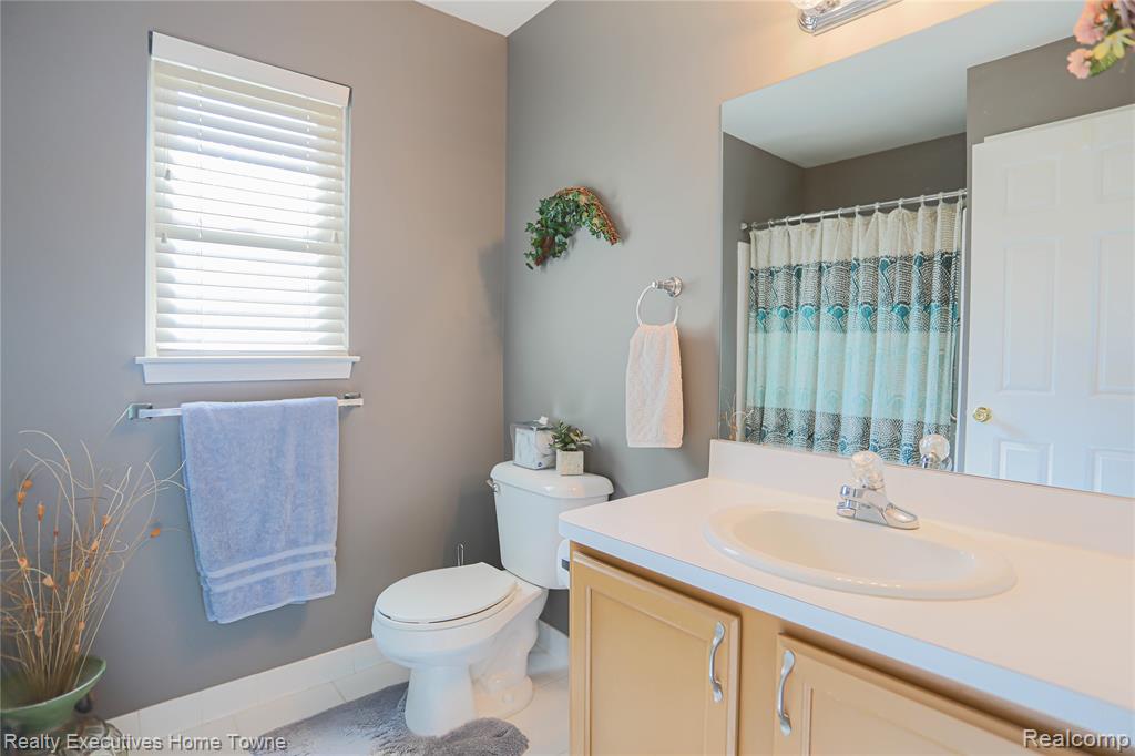 50315 Alden Drive, Macomb, MI 48044 — Photo 40