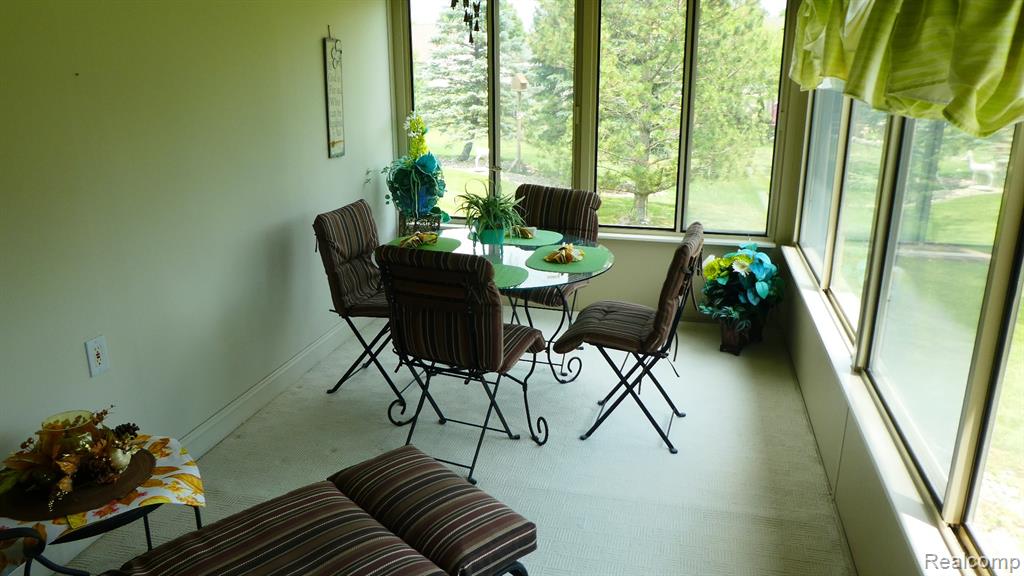 8051 Prestonwood Court, Flushing, MI 48433 — Photo 29