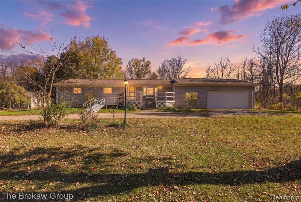 444 N Lake George Road, Attica, MI 48412