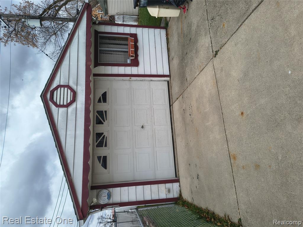 7233 Rosemont Avenue, Detroit, MI 48228 — Photo 30
