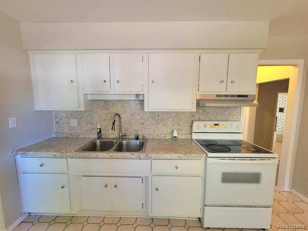 4768 PARENT Avenue, Warren, MI 48092 — Photo 7