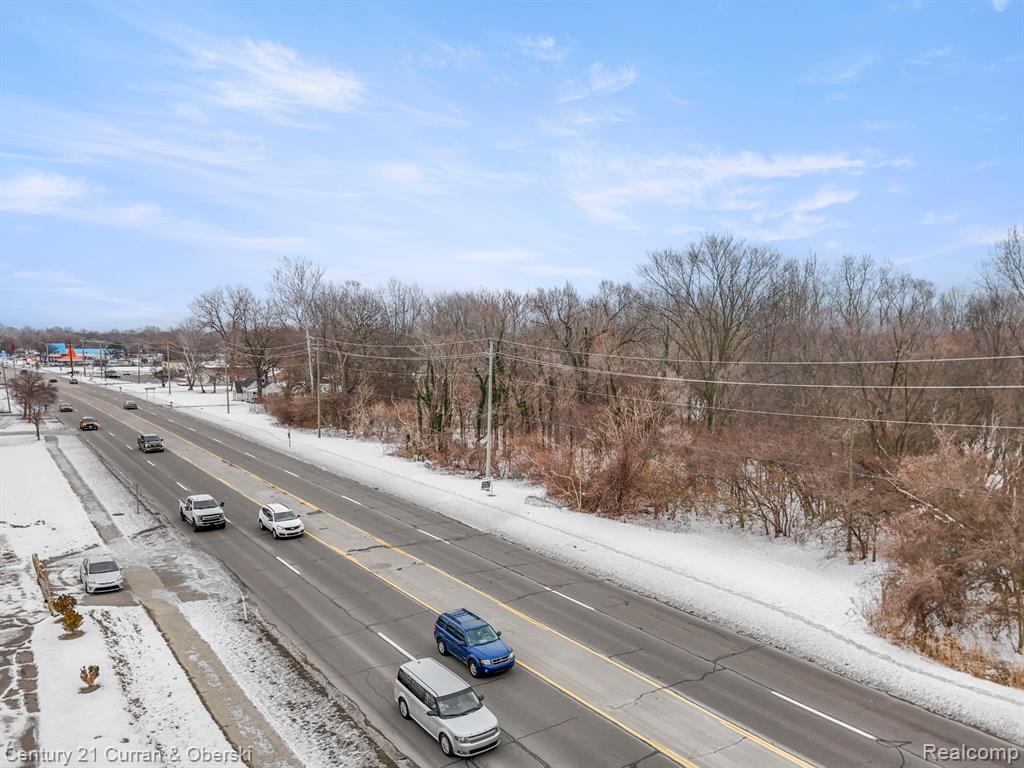27597 Eureka, Romulus, MI 48174 — Photo 10