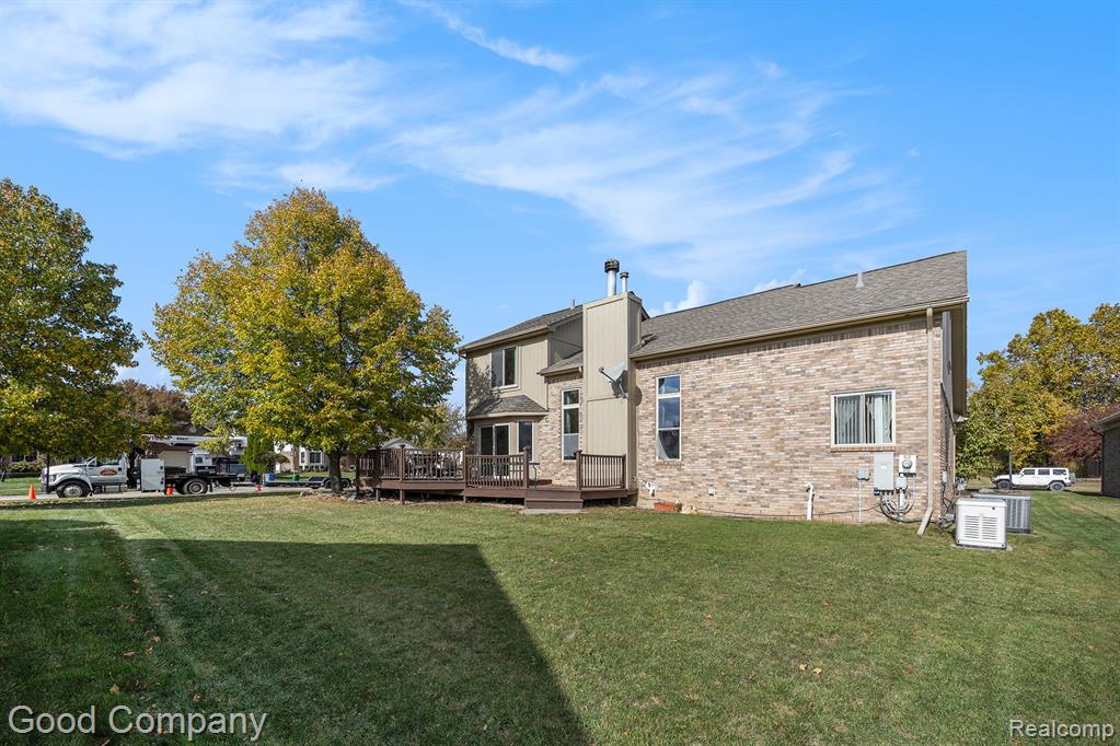 52117 Pebble Creek Drive, New Baltimore, MI 48047 — Photo 33