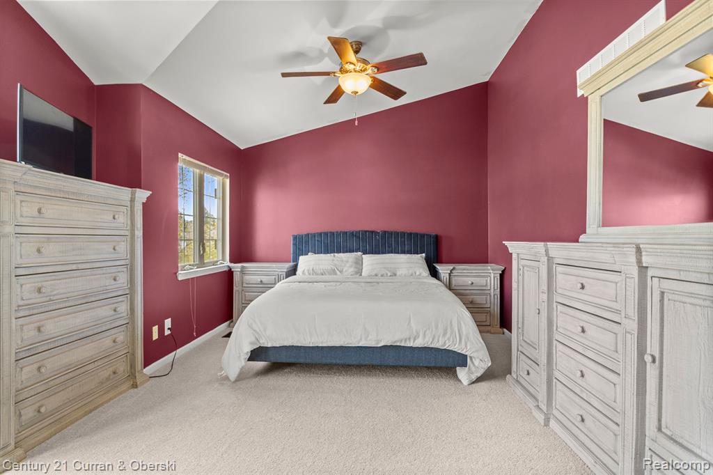 5725 VERSAILLES Avenue, Ann Arbor, MI 48103 — Photo 12
