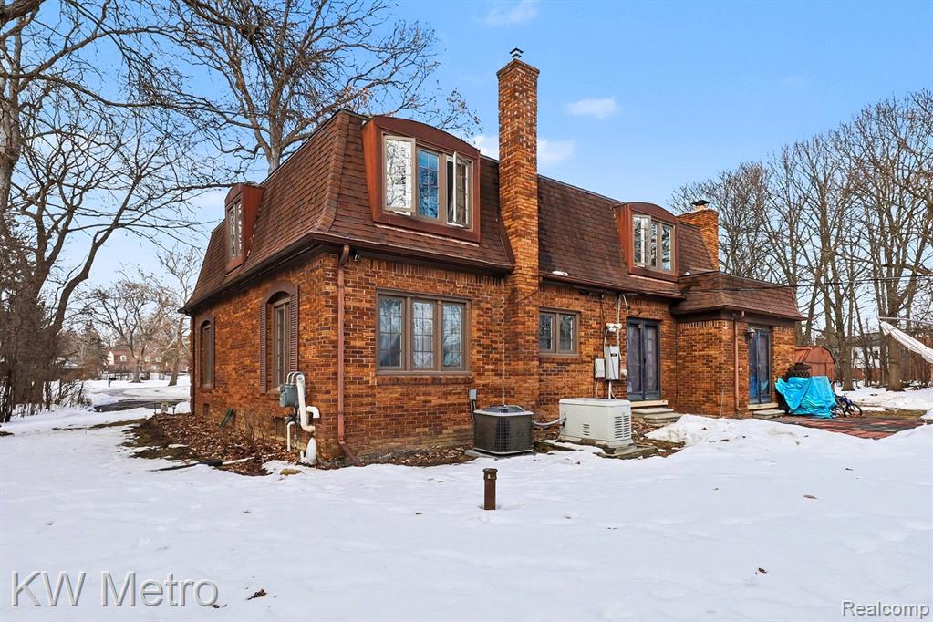 5865 Dunmore Court, West Bloomfield, MI — Photo 44
