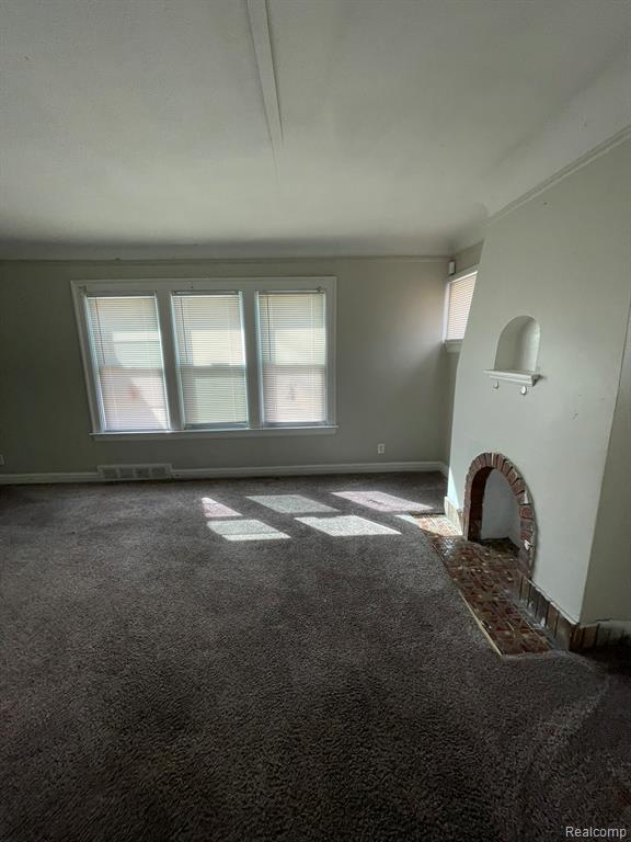 19156 Waltham Street - Photo 3
