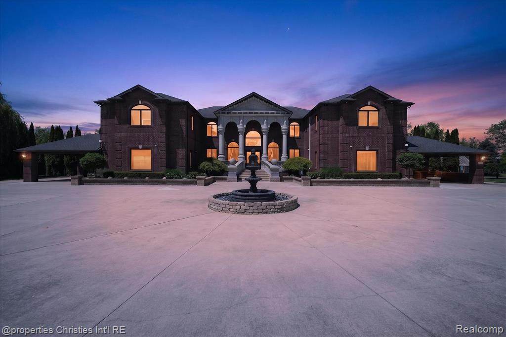 6223 Valleyfield Drive, Plymouth, MI 48170