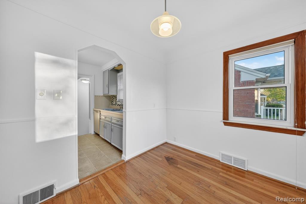 9006 Quandt Avenue, Allen Park, MI 48101 — Photo 12
