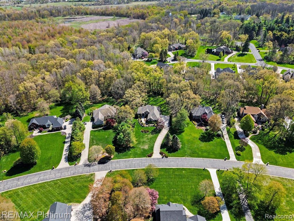722 MYSTIC WOODS DRIVE, Howell, MI 48843 — Photo 32
