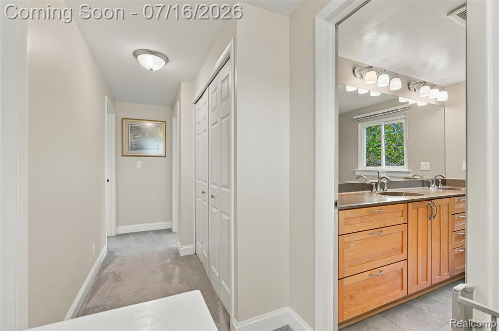 3475 Yellowstone Drive, Ann Arbor, MI 48105 — Photo 21