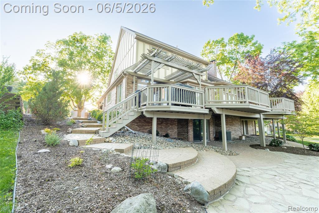 6514 Shagbark Drive, Troy, MI 48098 — Photo 37