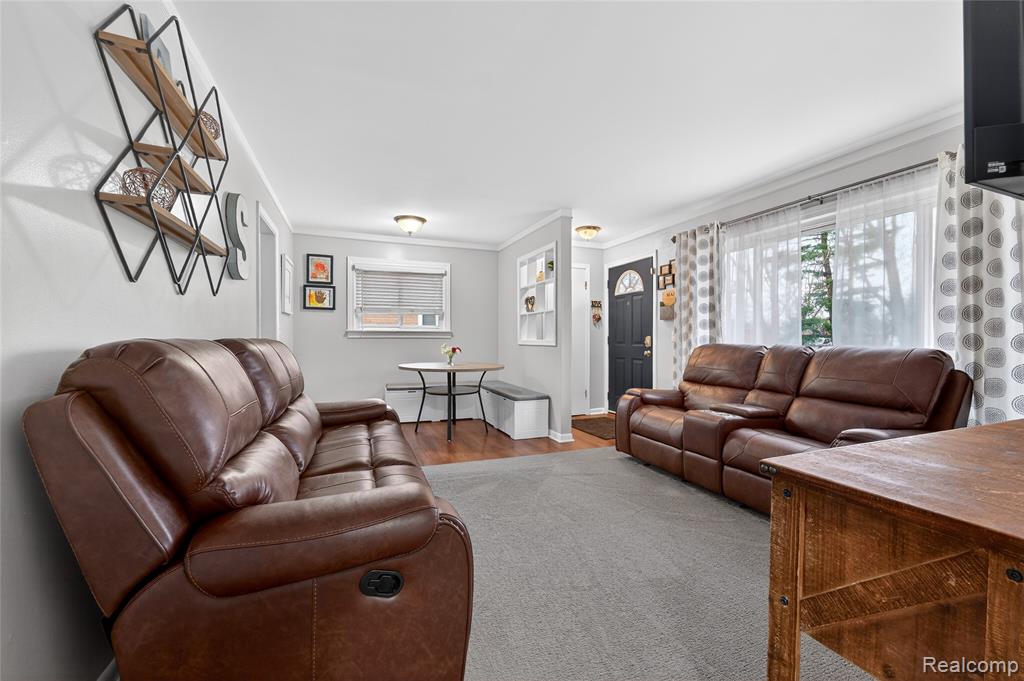 33225 Florence Street, Garden City, MI — Photo 4