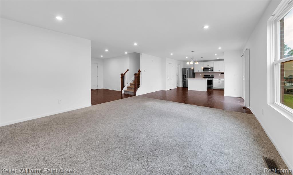5225 Marie Lane, Sterling Heights, MI 48310 — Photo 27