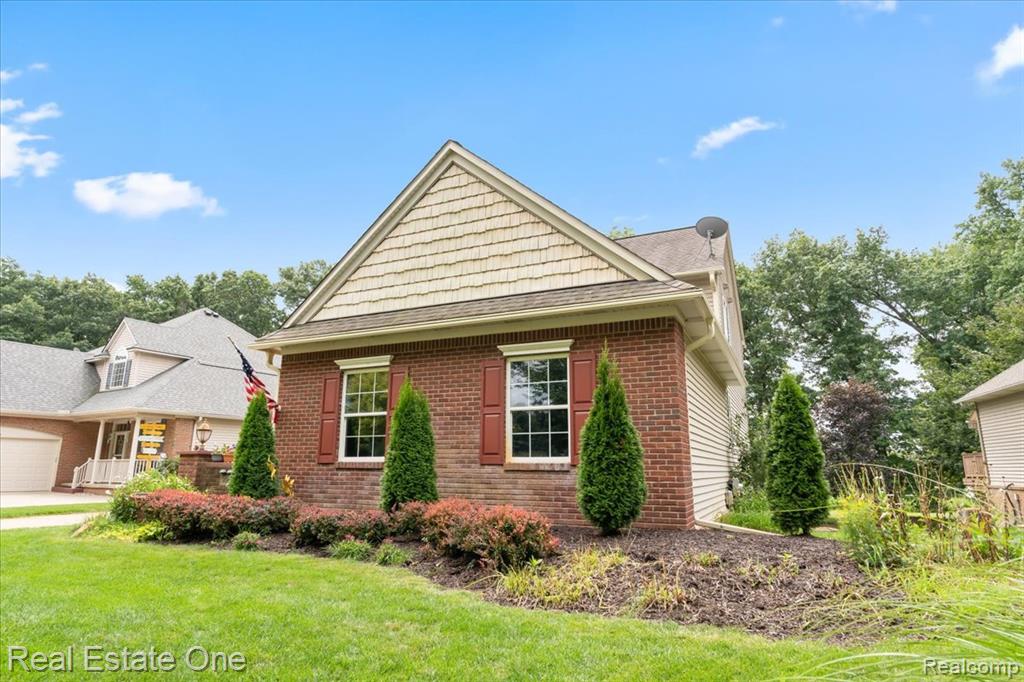 9952 Tioga Trail, Pinckney, MI 48169 — Photo 4
