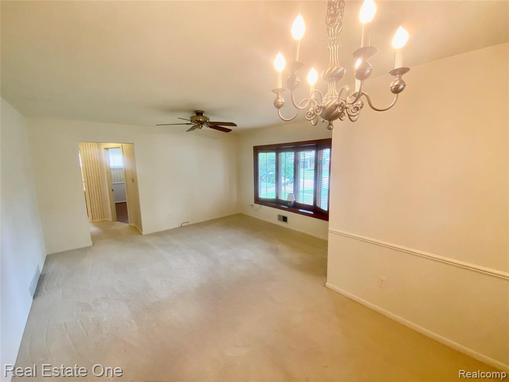 8262 Roselawn Street, Westland, MI — Photo 3