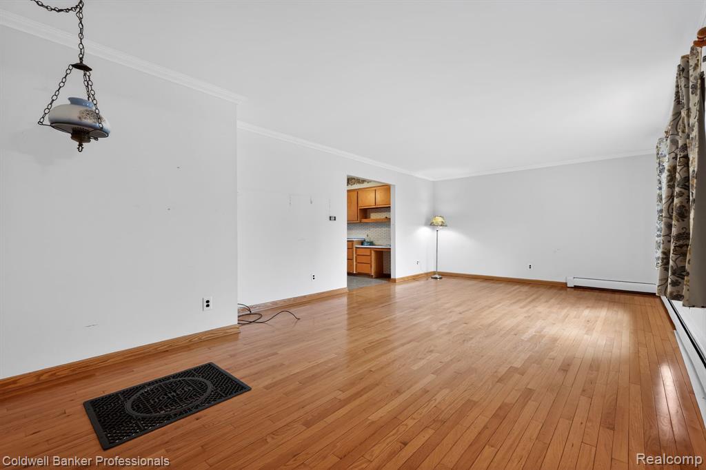 36744 N Romulus Avenue S, Romulus, MI 48174 — Photo 11