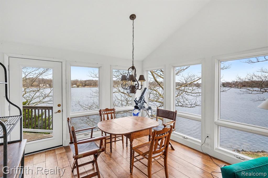 11616 Hall Road, Whitmore Lake, MI 48189 — Photo 8