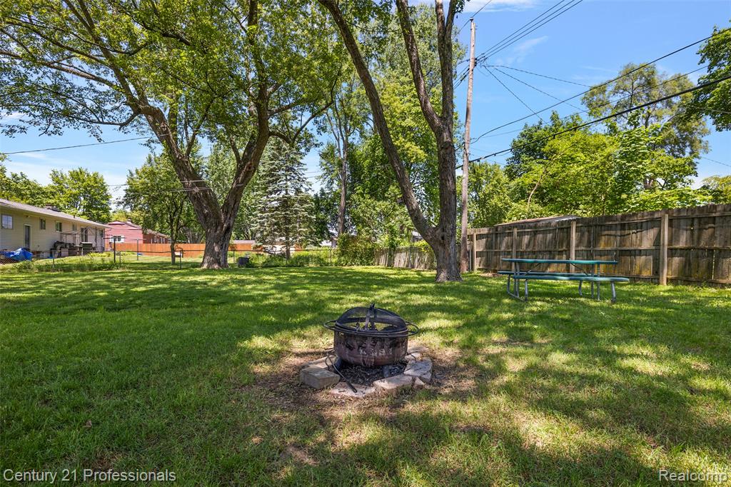 5360 Frankwill Avenue, Clarkston, MI — Photo 36