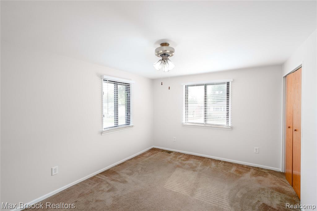8212 Carrousel Boulevard, Westland, MI — Photo 25