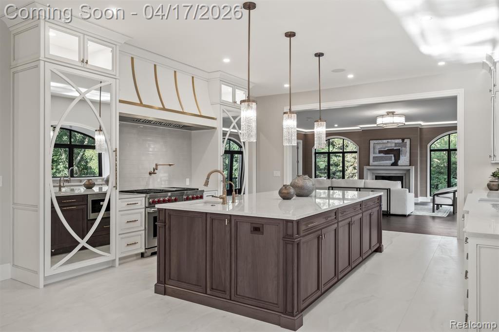 5305 Elmgate Bay Drive, Orchard Lake Village, MI 48324 — Photo 13