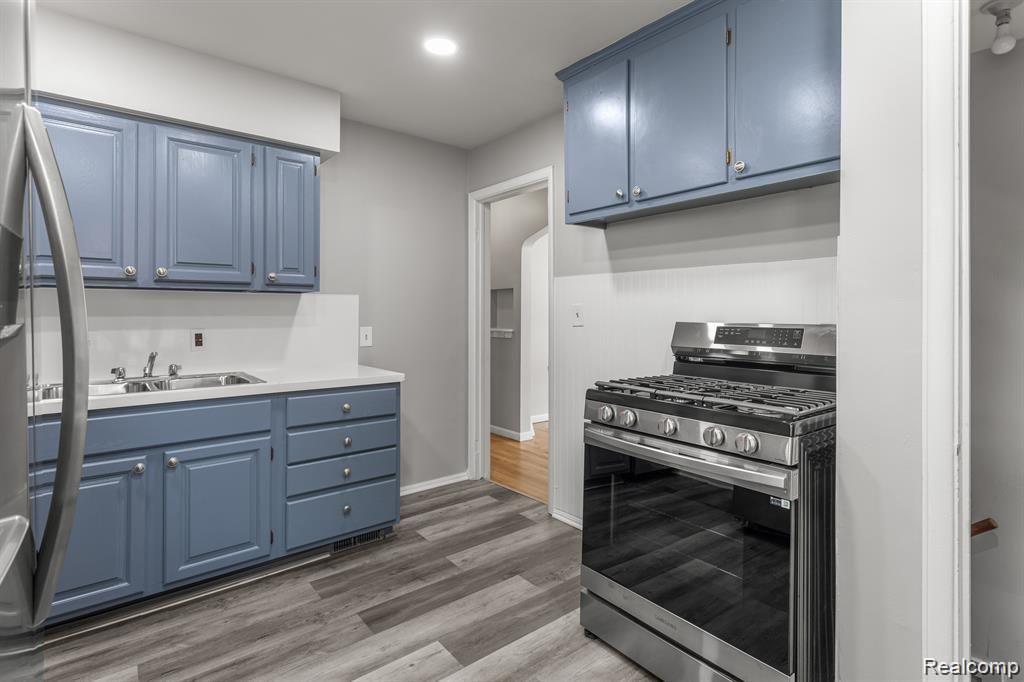 4127 HOWARD Street, Lincoln Park, MI 48146 — Photo 9