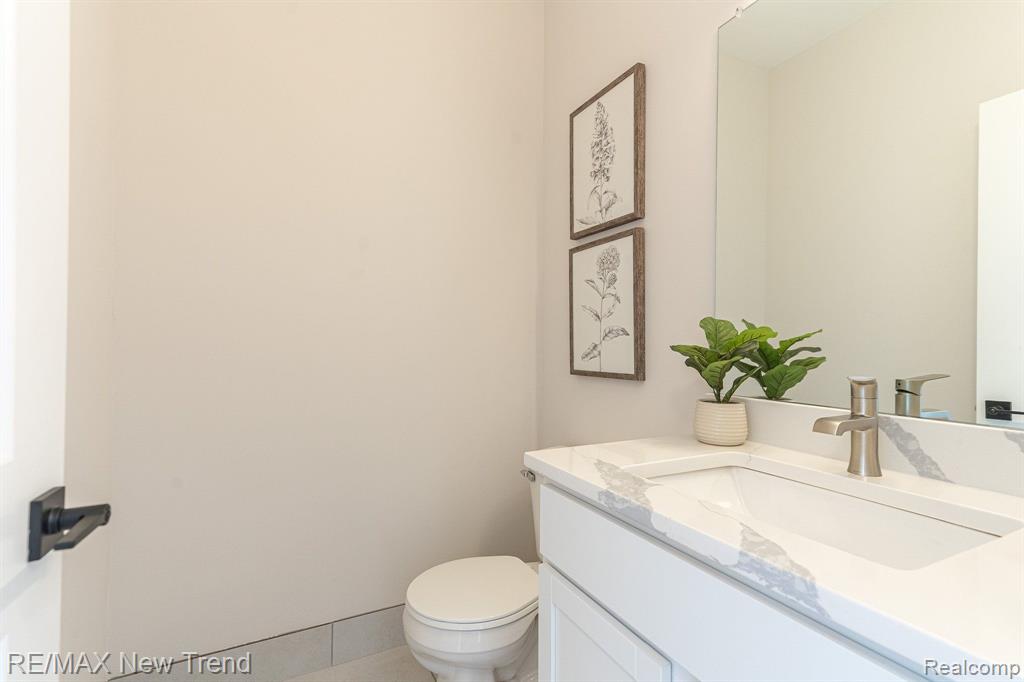 3184 ROMA Court, Wixom, MI 48393 — Photo 14