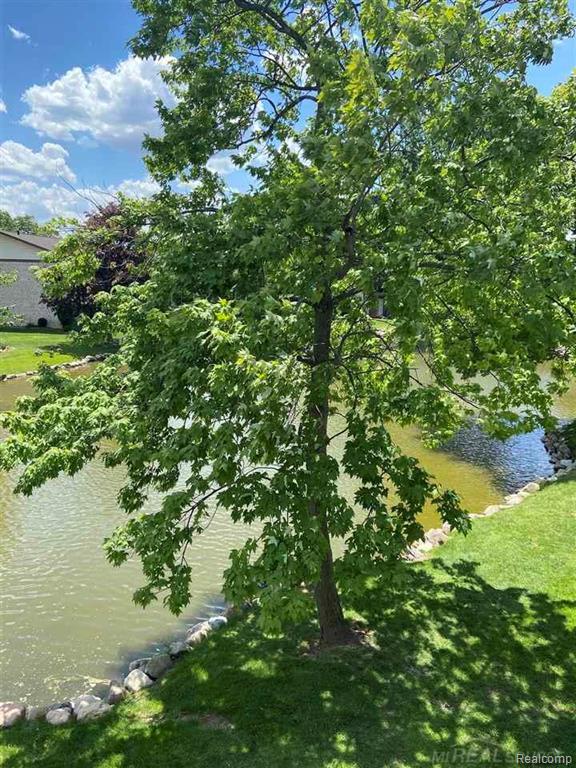 7485 Woodview Street, 3, Westland, MI — Photo 22
