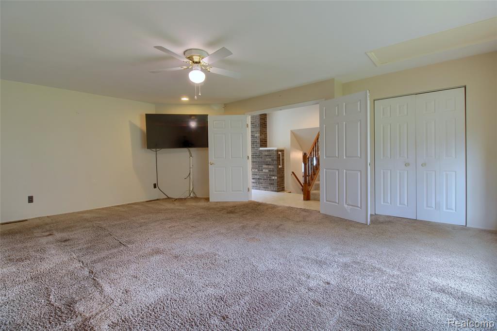 8695 Stout Avenue, Grosse Ile, MI 48138 — Photo 23