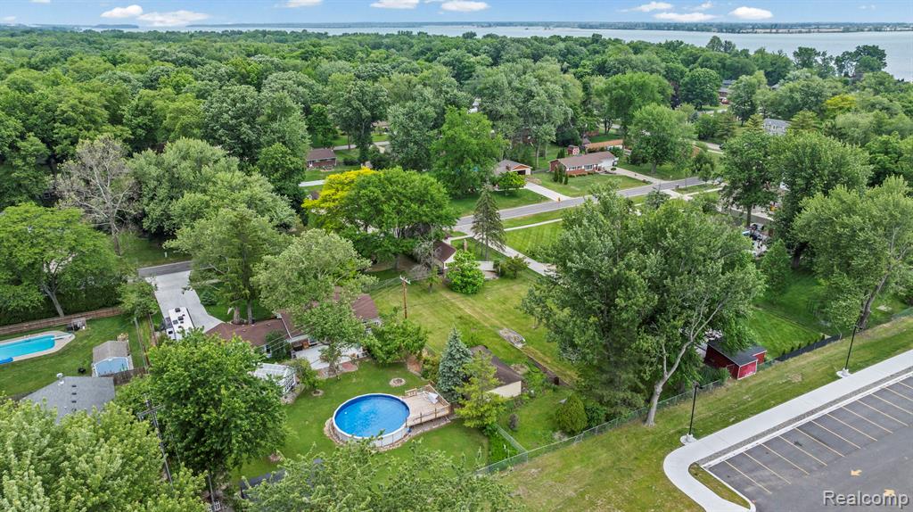 7993 CHURCH Road, Grosse Ile, MI 48138 — Photo 32