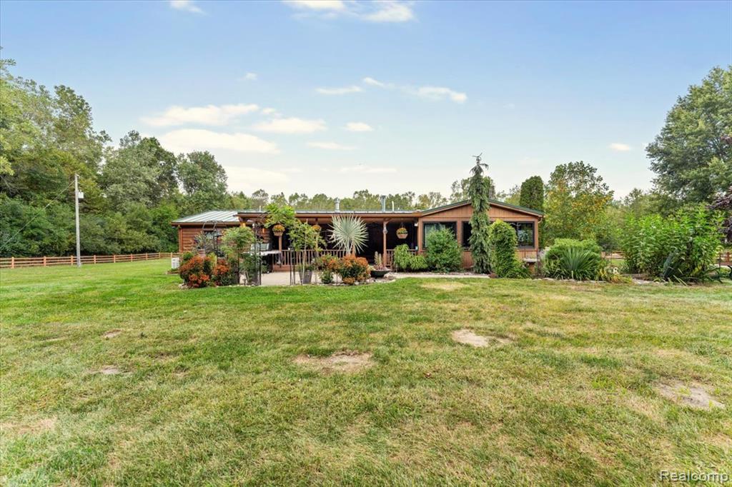 6411 W Newburg Road, Carleton, MI 48117 — Photo 28