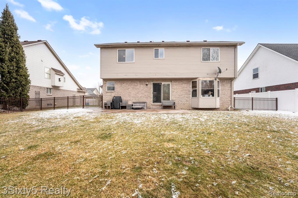 33188 Mallard Drive, Rockwood, MI — Photo 30