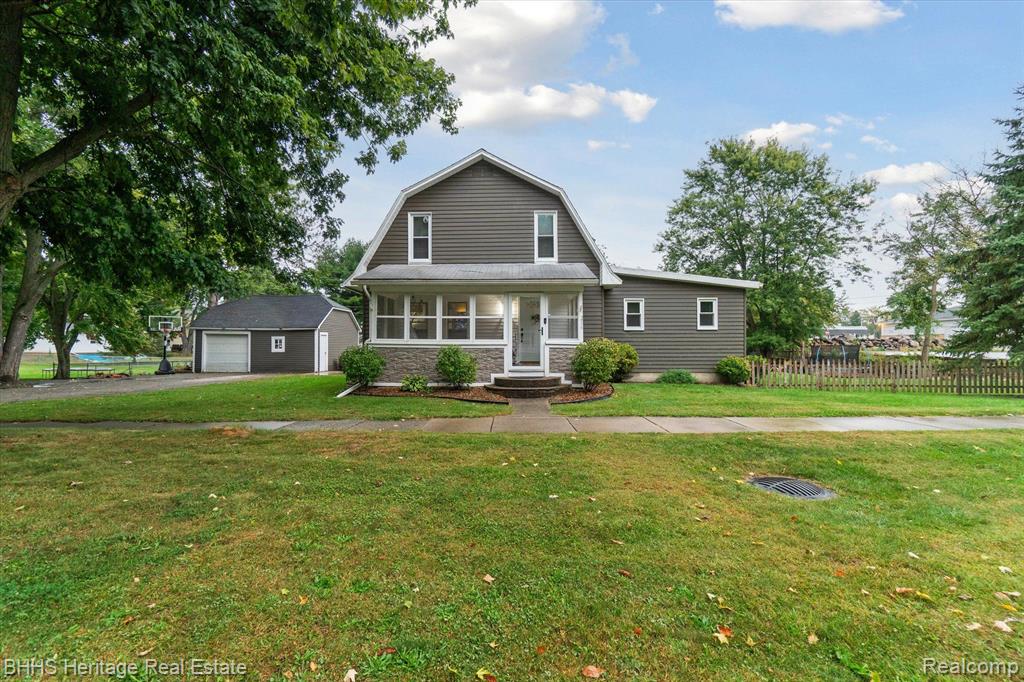216 N SUMMIT, Webberville, MI 48892 — Photo 60