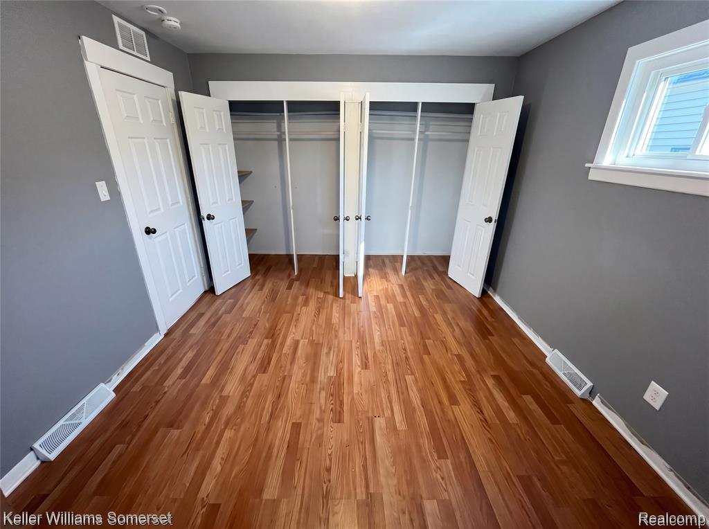 8647 Chalmers Avenue, Warren, MI 48089 — Photo 12