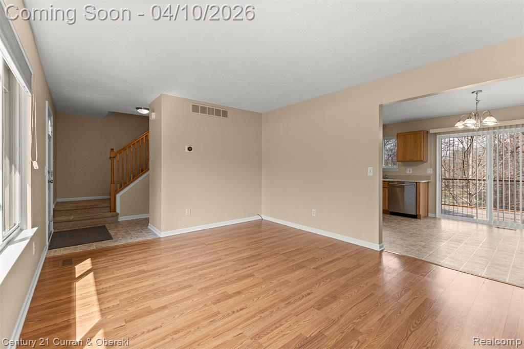 7545 Herbst Road, Brighton, MI 48114 — Photo 4