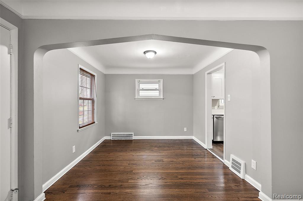 922 McLean Avenue, Royal Oak, MI 48067 — Photo 13