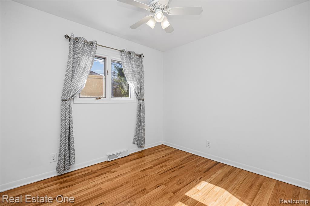 1825 Luneta, Commerce Twp, MI 48382 — Photo 18