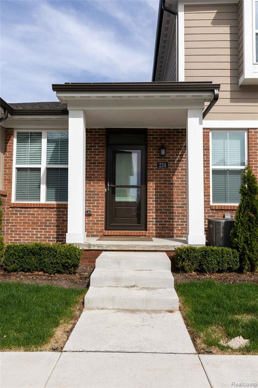 224 Jotham Avenue, Auburn Hills, MI 48326 — Photo 3