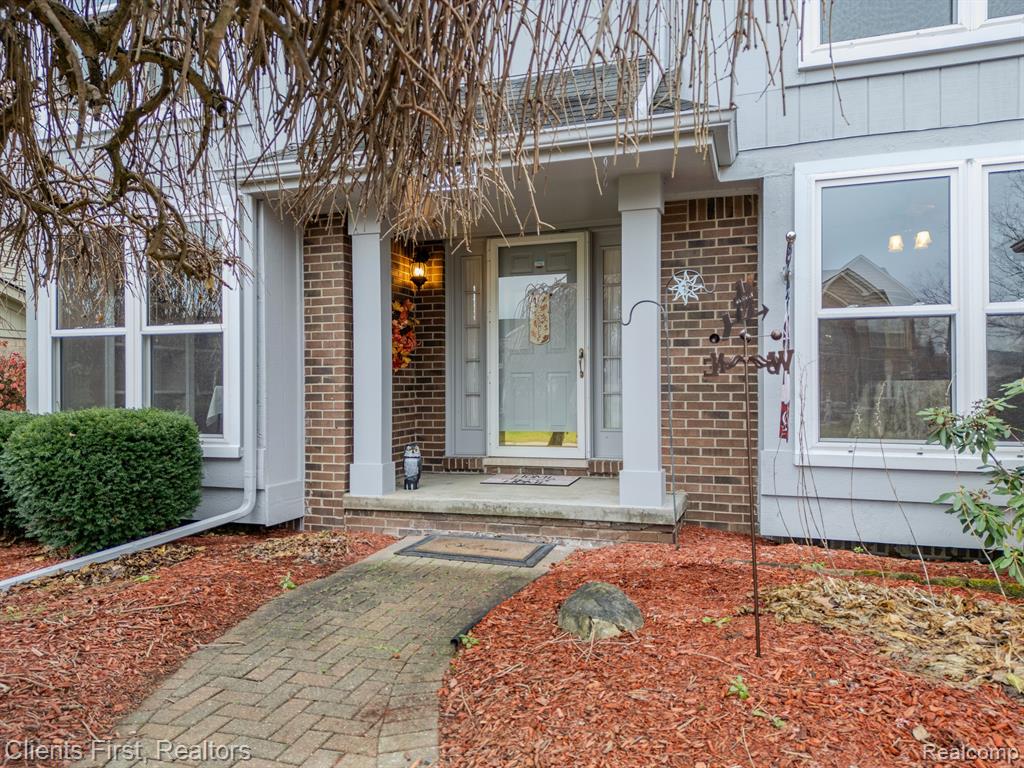 46657 GUNNERY Drive, Canton, MI 48187 — Photo 6