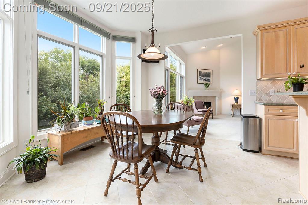 2313 Quaker Ridge Drive, Ann Arbor, MI 48108 — Photo 12