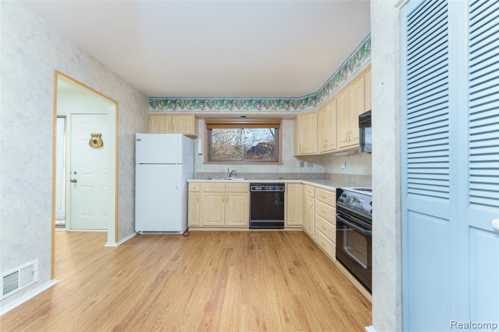 2155 Pauline Court, Ann Arbor, MI 48103 — Photo 17
