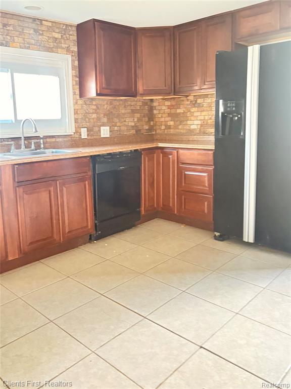 128 Henry Ruff Road, Garden City, MI — Photo 13