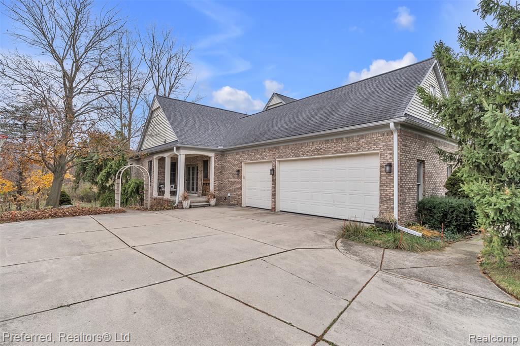 7424 Stonebrook Drive, Canton, MI 48187 — Photo 77