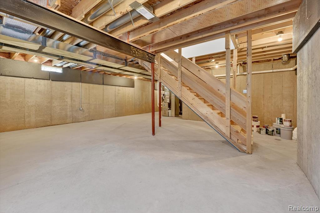 14131 Eastview Drive, Fenton, MI 48430 — Photo 41