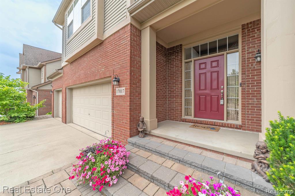 17017 BOULDER Drive, Northville, MI 48168 — Photo 19