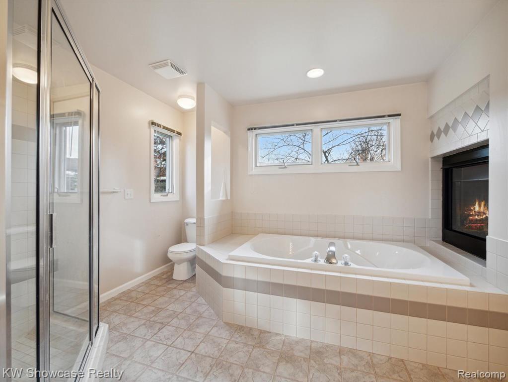 61011 EVERGREEN, South Lyon, MI 48178 — Photo 26