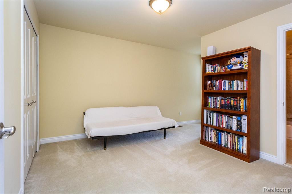 4370 Bennett Park Circle, Troy, MI 48085 — Photo 25