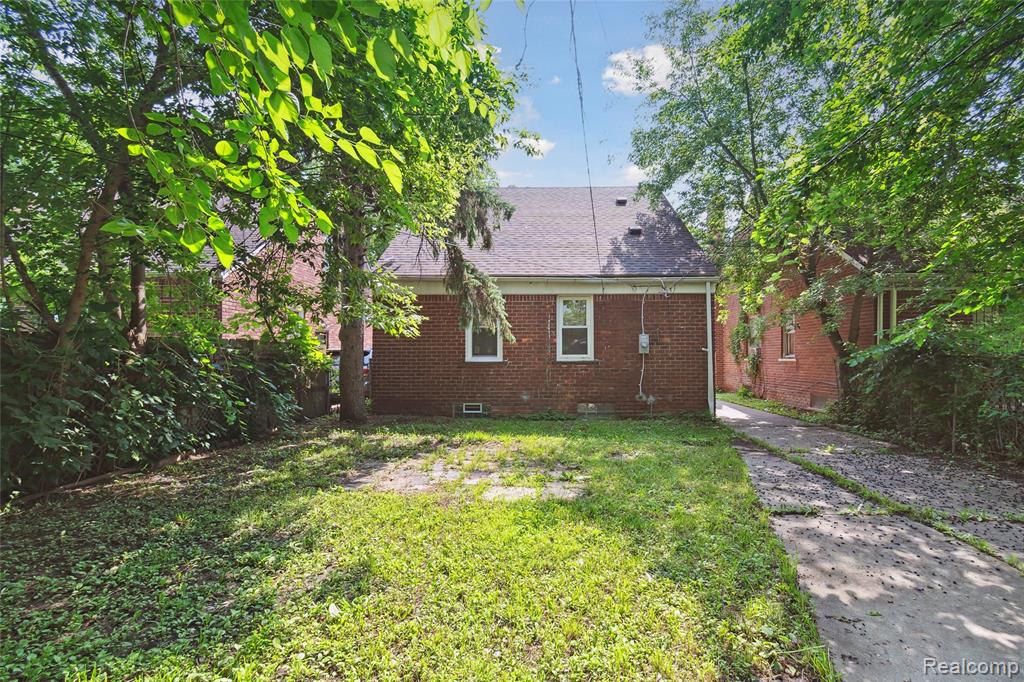 9585 Asbury Park, Detroit, MI 48227 — Photo 38