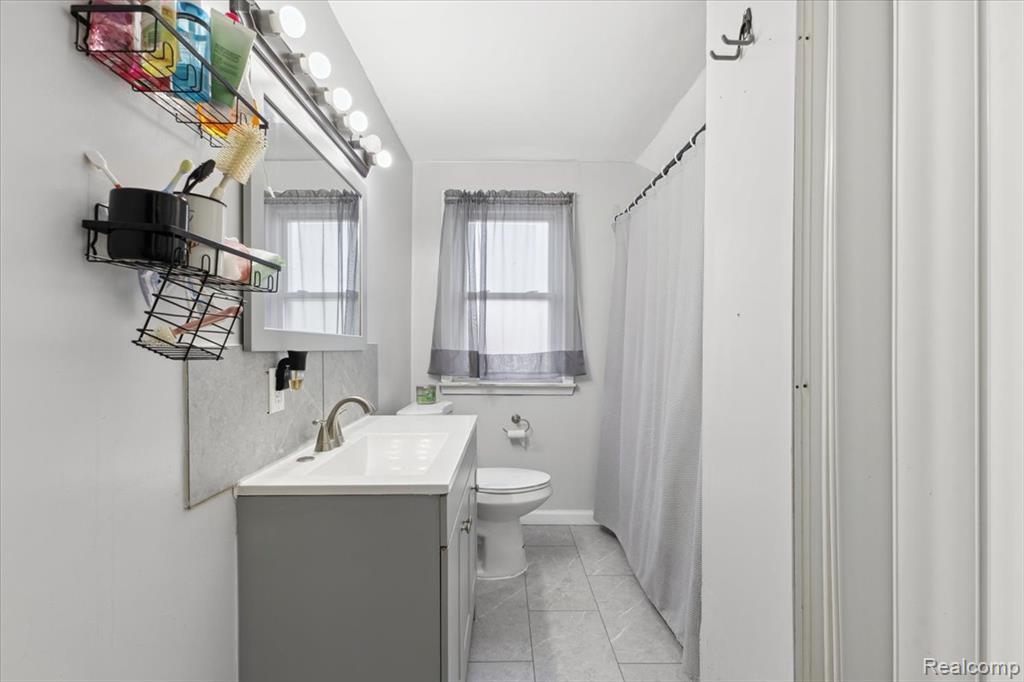 995 Moran Avenue, Lincoln Park, MI 48146 — Photo 16