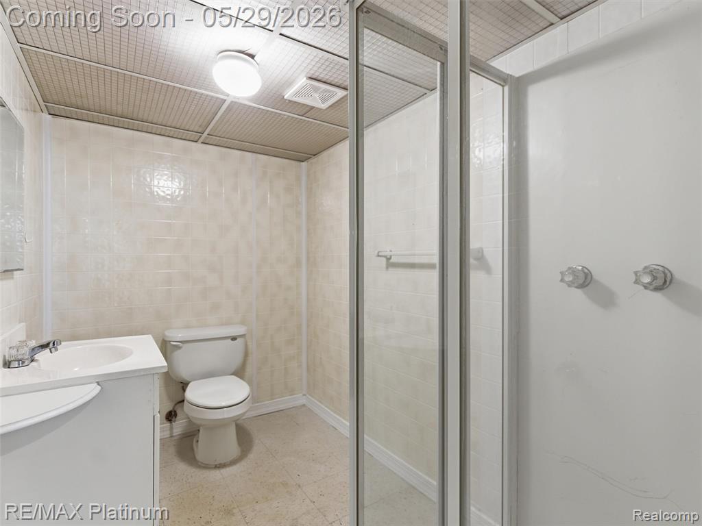 6335 Silver Lake Road, Linden, MI 48451 — Photo 36