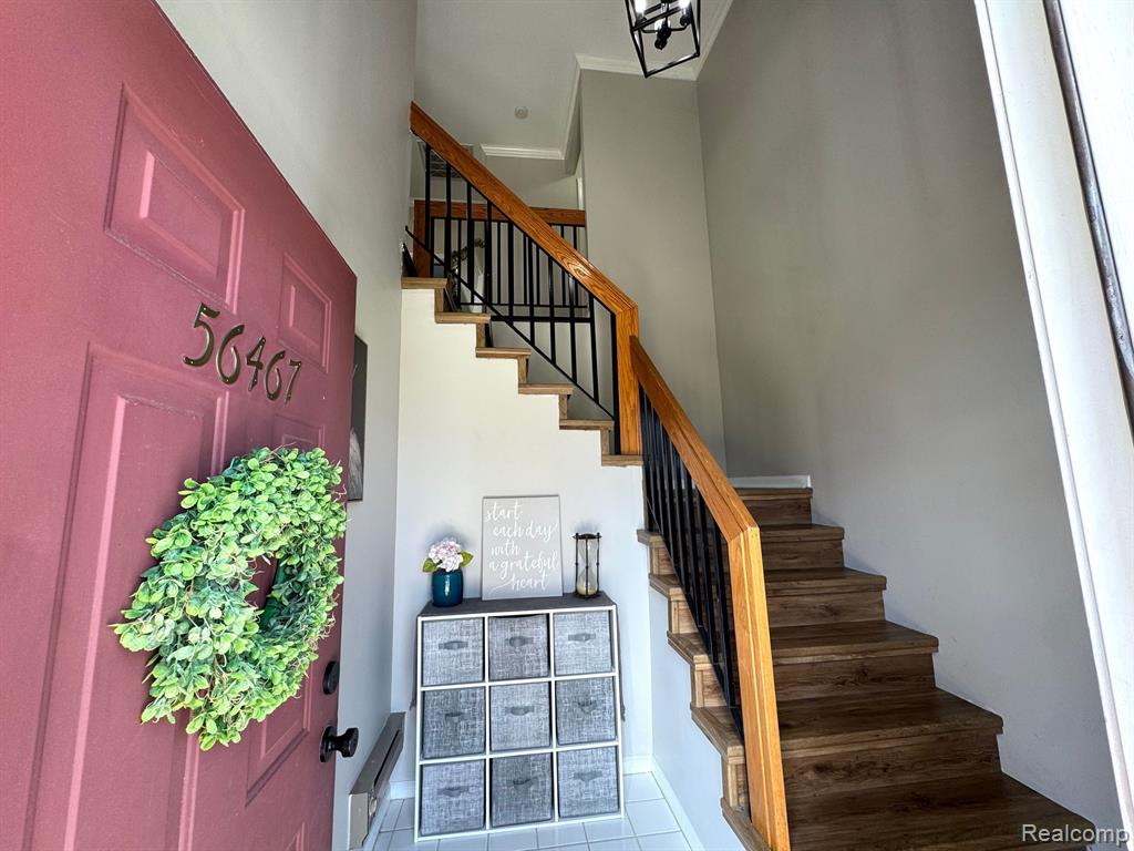 56467 CHESAPEAKE Trail, Utica, MI 48316 — Photo 3